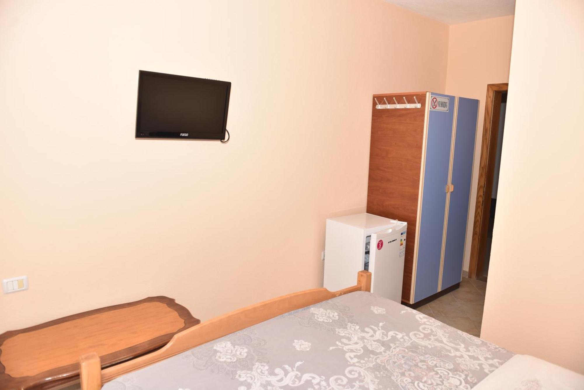 Hotel Termal Peshkopi エクステリア 写真