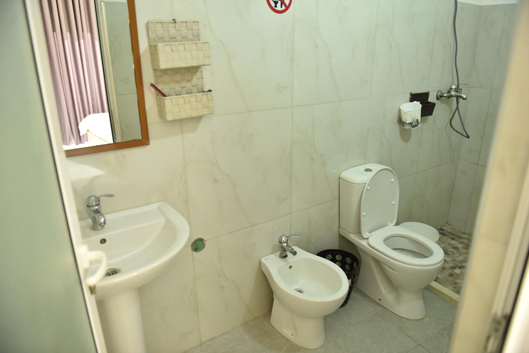Hotel Termal Peshkopi 部屋 写真