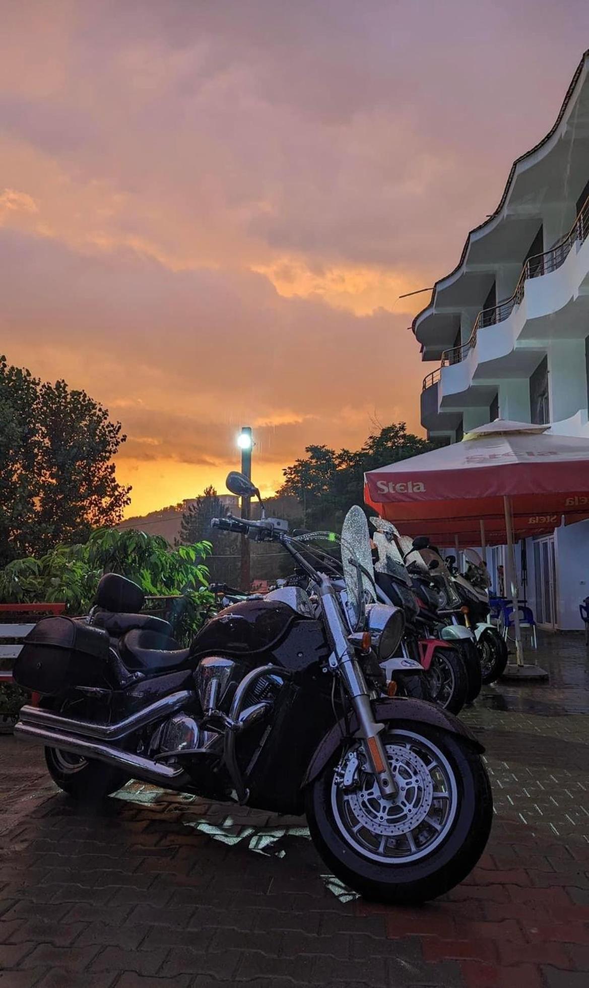 Hotel Termal Peshkopi エクステリア 写真